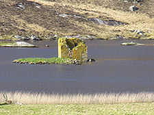 Castle Sinclair in Loch Tangusdale