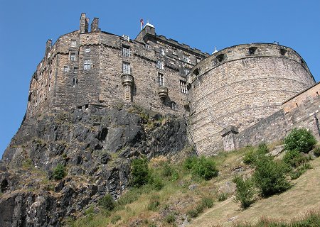 Edinburgh Castle from Johnston