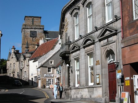 Kirk Wynd and The Old Parish Church