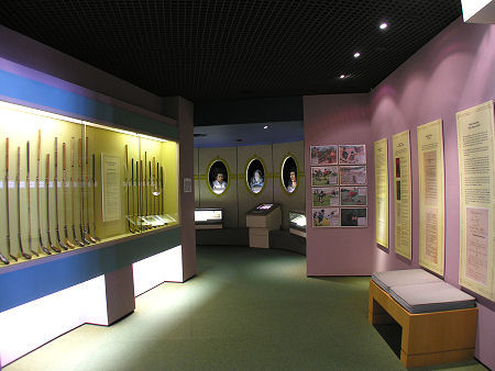 Displays About Early Golf