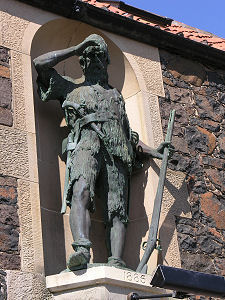 Statue of Selkirk  in Lower Largo