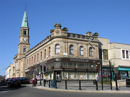 Graham Street and Bank Street at New Cross Corner