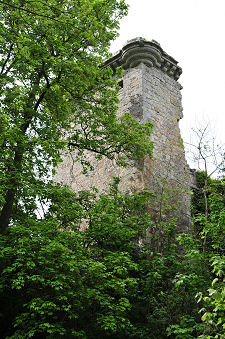 Elphinstone or Dunmore Tower