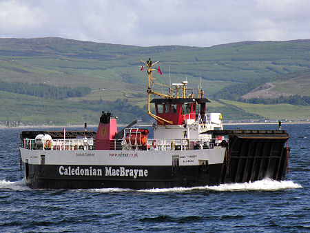 MV Loch Tarbert Arrives at Lochranza