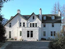Mullardoch House