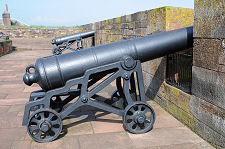 Cannons on the Inner Ward Wall