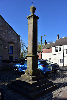 Carnwath Cross