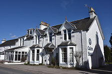 Cairn Hotel