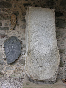 Symbol Stone: Dyce 1