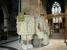 Traditional Pulpit