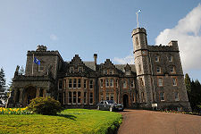 Not to be confused with... Inverlochy Castle Hotel