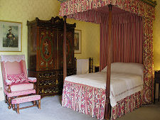 The Dunfermline Bedroom