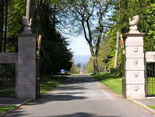 Queen Mother Memorial Gates