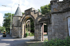 Gateway to Leslie House