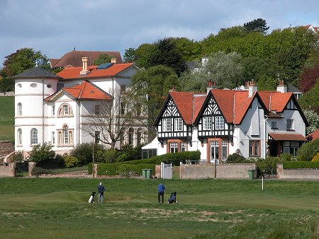 Villas Overlooking the Gullane No.1 Golf Course