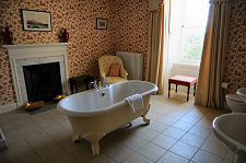 Bathroom, Queen Mary Suite