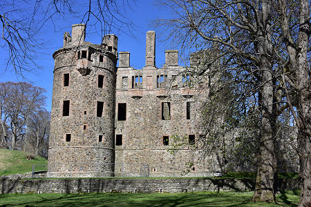 Huntly Castle From the South