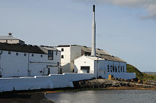 Bowmore Seen from the Harbour