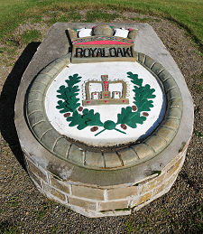 Royal Oak Crest
