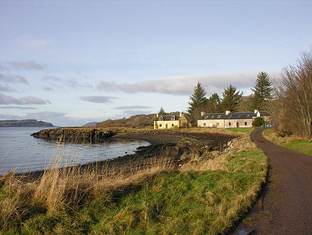 Shorefront Cottages at Bunavullin