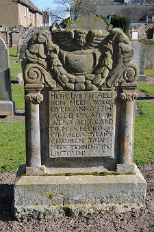 Gravestone of 1 Year Old Allison Meek, Dated 1714