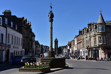 Mercat Cross and High Street