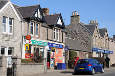 Shops on Perth Road