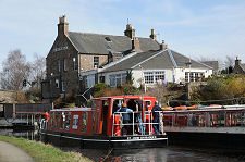 The Canal and the Bridge Inn
