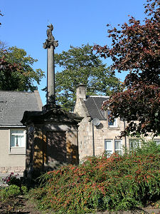 War Memorial and Anvil Garden
