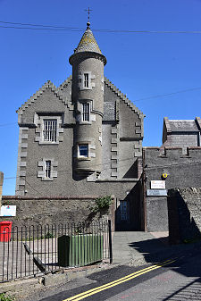 Selkirk Library