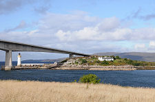 Eilean Bàn and the Skye Bridge