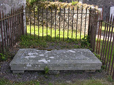 Ranald MacDonald's Grave