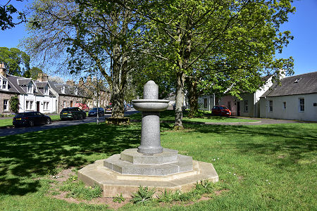 Thomas Brunton Memorial Fountain