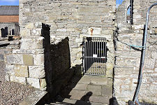 Descent to the Entrance