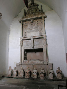 The Tomb of Sir George Bruce