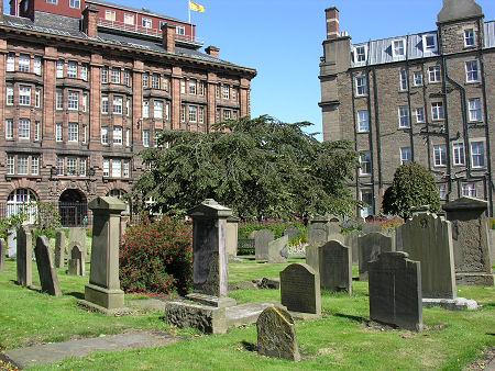The Howff in Dundee: James Chalmers' Final Resting Place