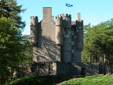  Braemar Castle, Where the Earl of Mar Began the 1715 Uprising 