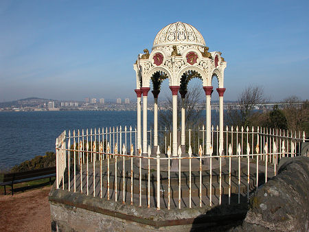Modern Newport on Tay, Looking across the River to Dundee