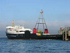 MV Juno, Loading at Wemyss Bay