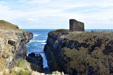Castle of Old Wick and its Harbour