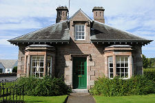 Gate Lodge, Etal Manor